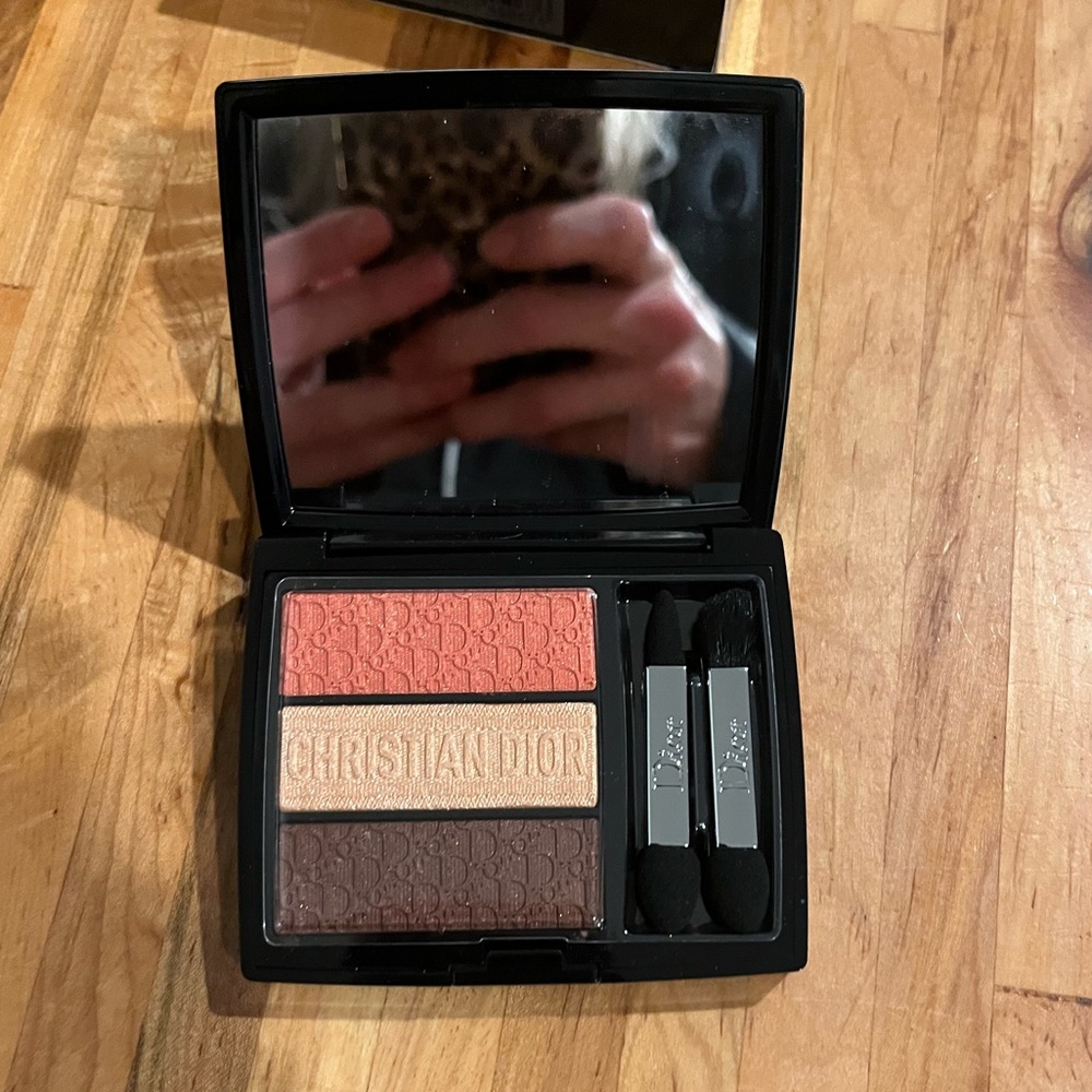 NWT Dior Eyeshadow Palette - Pink, Brown, Tan - Picture 6 of 9